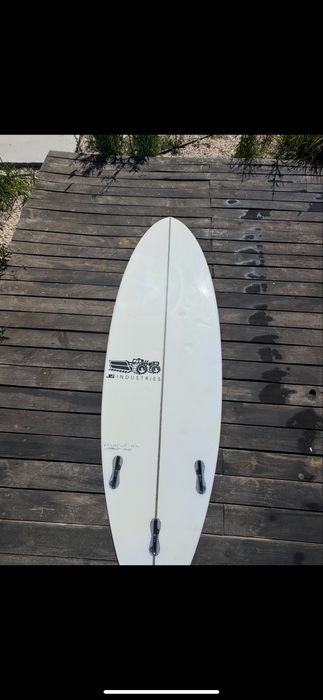Prancha Surf JS 6'0 XERO EASY RIDER PE Squash Tail - White