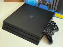 Konsola PlayStation 4 Pro PS4 Pro 1TB SSD CUH-7216B z Padem Super Stan