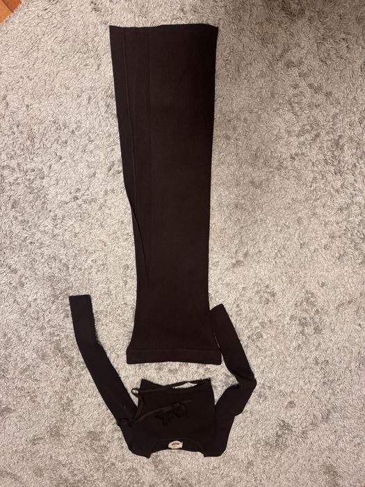 костюм з розрізом Malina fashion