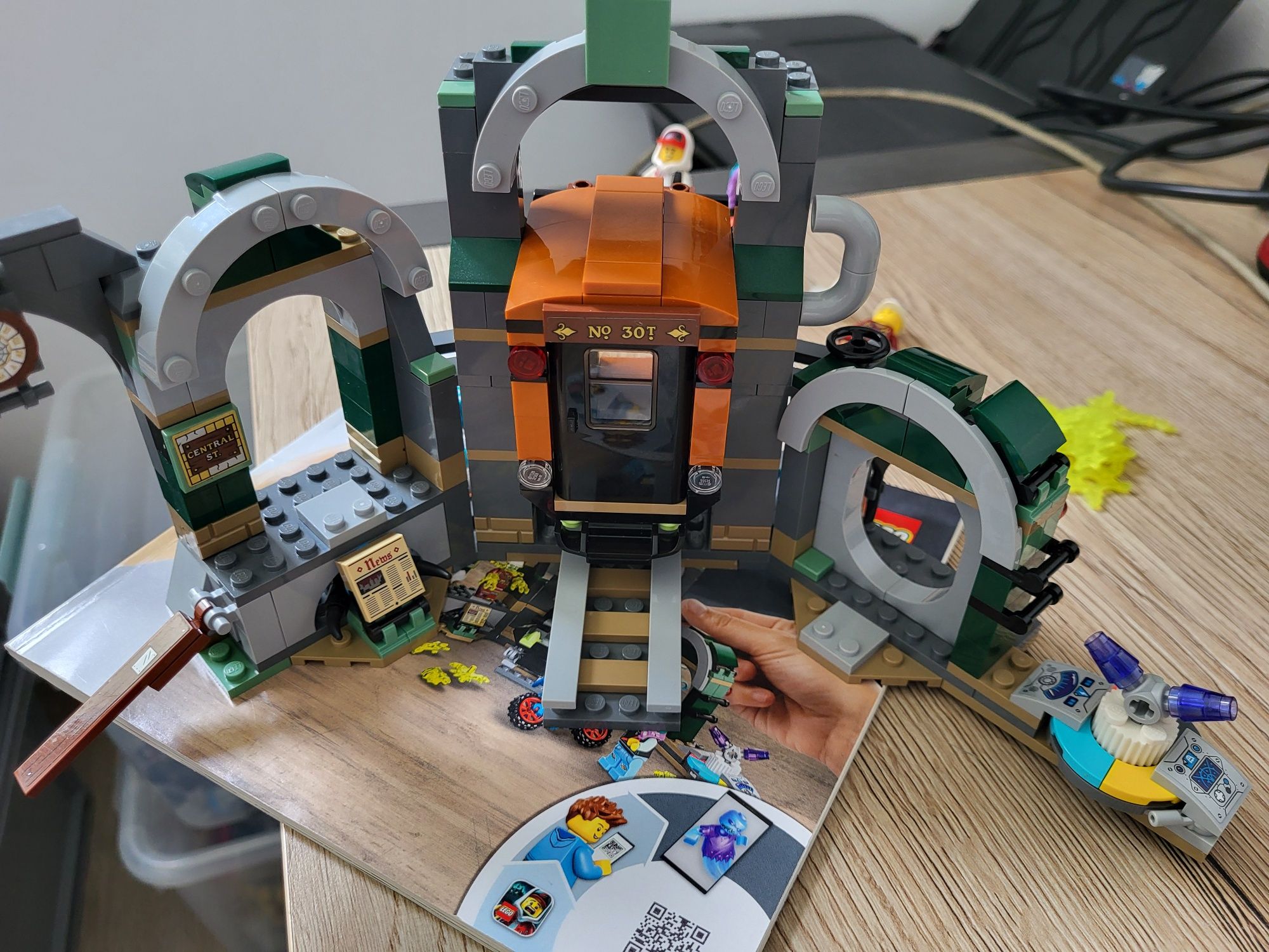 Lego Hidden Side 70430 Newbury Subway