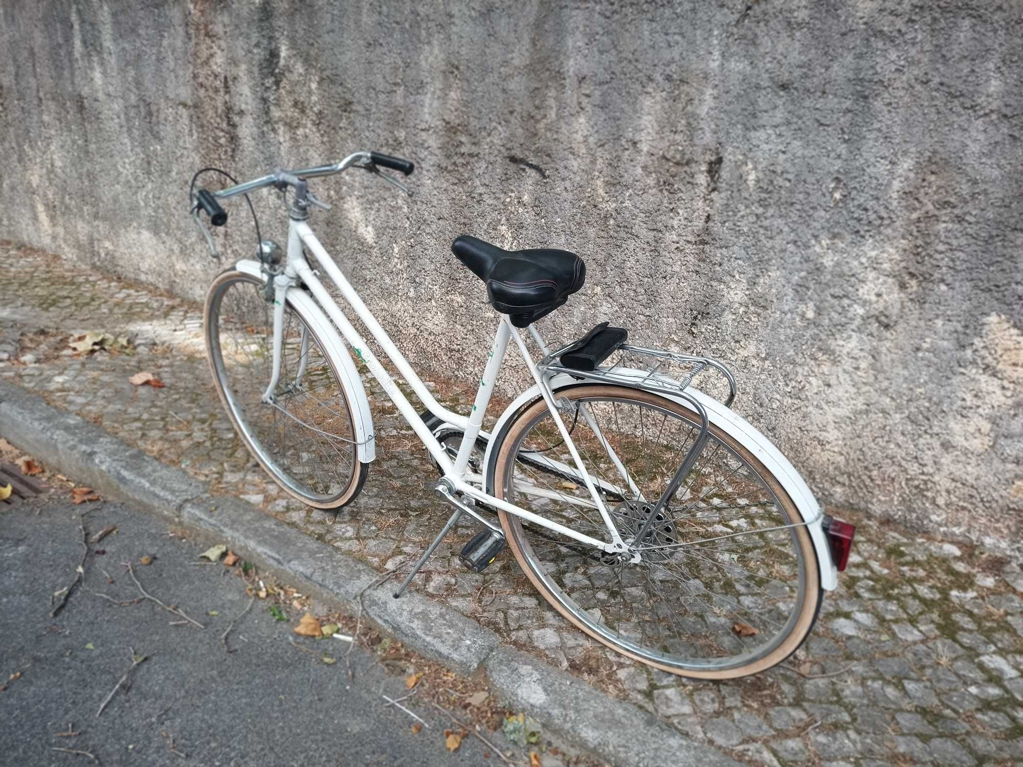 Bicicleta vintage senhora