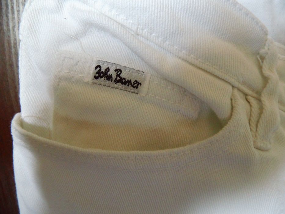 Spodnie JOHN BANER. Rozmiar 36/34. Białe. NOWE.