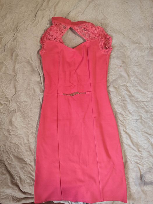 Сукні 42 розмір ідеальний стан