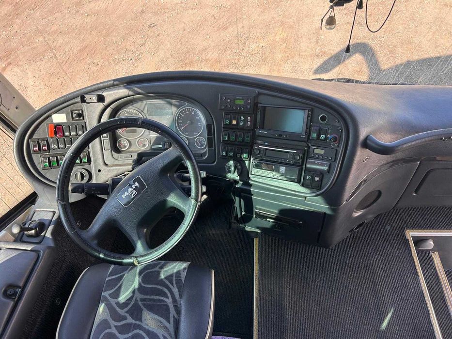 Autocarro MAN NOGE TOURING 61 Lugares