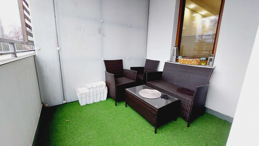 Mieszkanie - 52 mkw - 2 osobne pokoje - duży balkon!