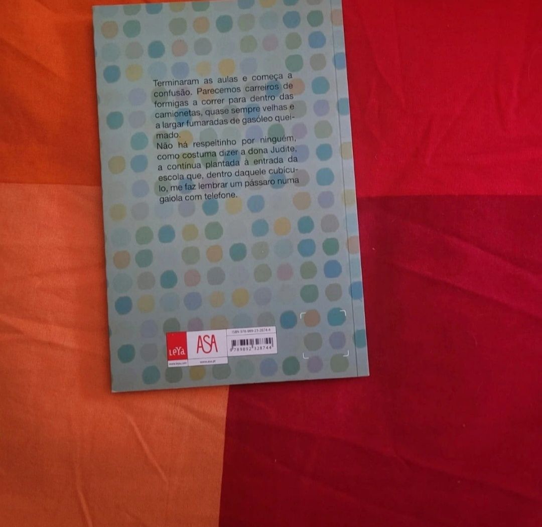Livro "Antonio mota e Pedro Alecrim"