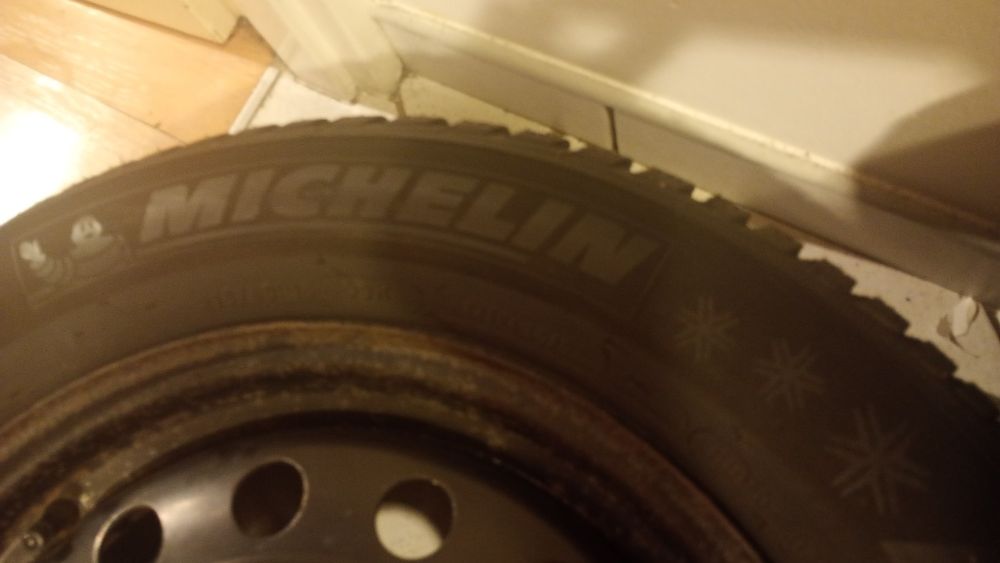Felgi stalowe Hyundai,Kia,Toyota,koła zimowe,opony Michelin 215/60 R16