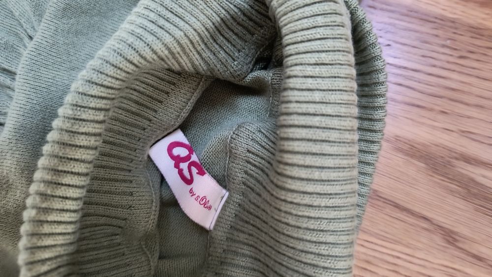 Bluzeczka z golfem nowa