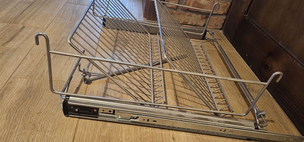 Półka na buty NOMET szer. 540-700 z miękkim domykiem