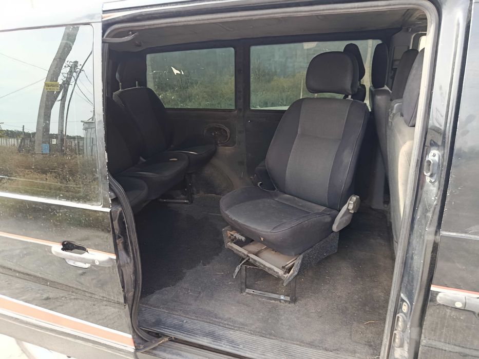 Mercedes Vito легковий пасажирський 8 місць