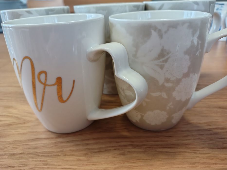 Zestaw 5 kubków srebrne, szare