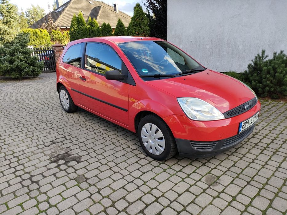 Ford Fiesta 1.3 benzyna klima 2004 tüv katalizator