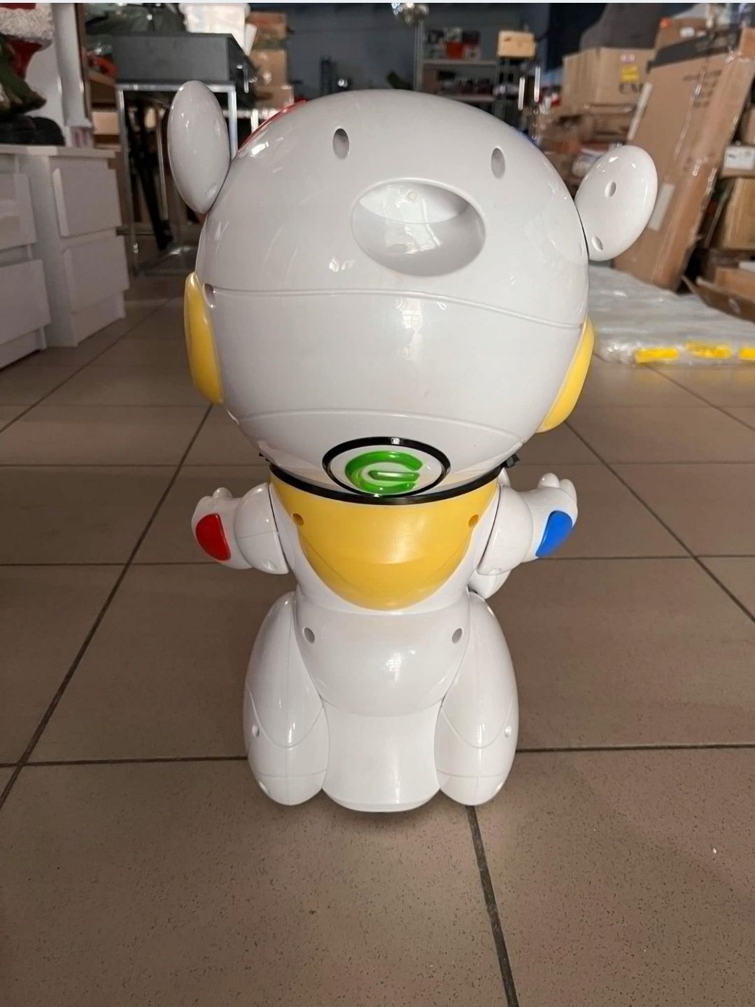 Robot Giochi Preziosi Emiglio sterowany przez pilota