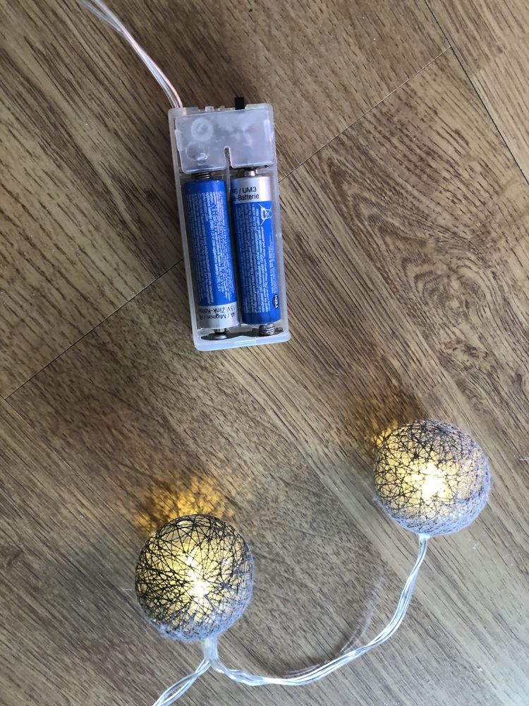 Girlanda świetlna świąteczne bombki