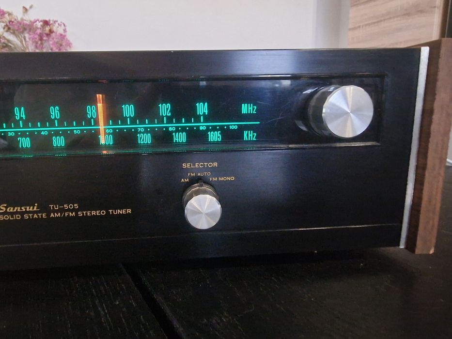 Tuner Sansui TU-505 odbiornik radiowy