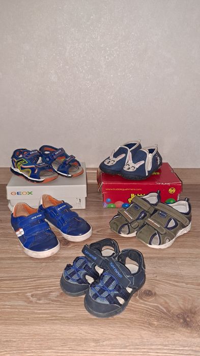 Взуття дитяче на хлопчика