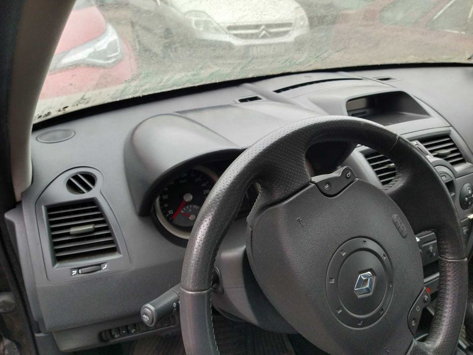 Renault Megane II 1.9 dCi 120KM