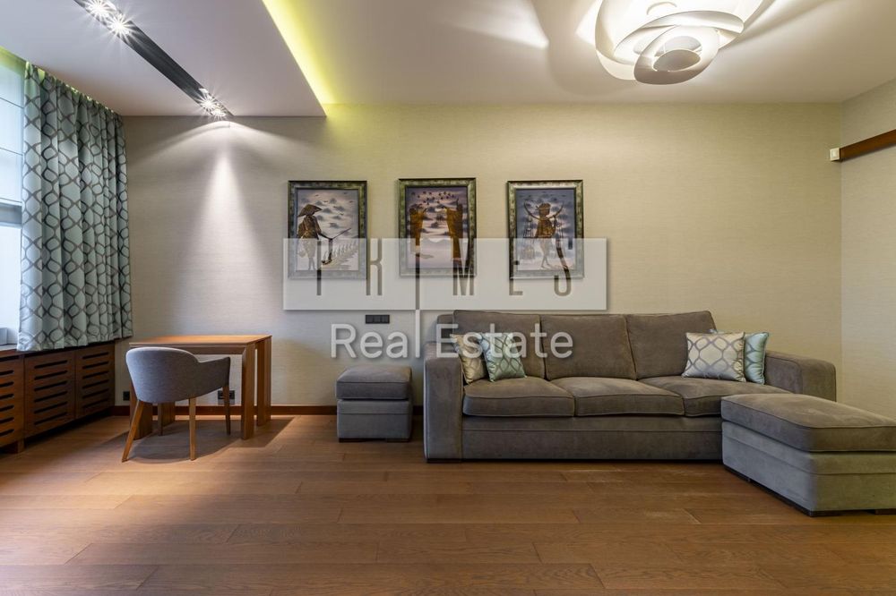 Перша здача. Терміново! Верхогляда,16 Новопечерські Липки