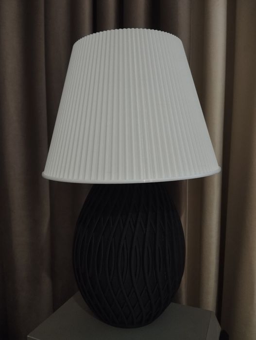 Продам лампу декоративна з абажуром