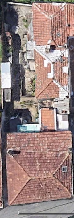 Vendo 5 casas centro gaia com inquilinos renda bruta anual 11.000€