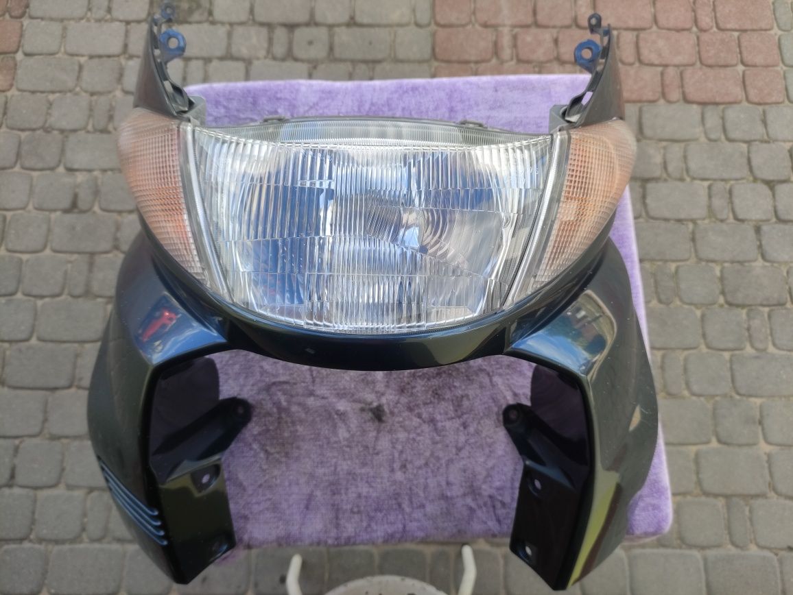 Czasza czacha reflektor lampa kierunkowskaz Suzuki Burgman 400