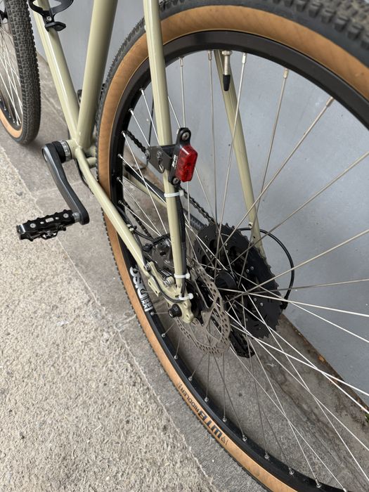 Гравійний велосипед VSF, вилка Surly, розмір L 57см, GRX810, Brooks