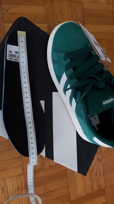 Подростковые кроссовки Adidas Grad Court 38р,оригинал.