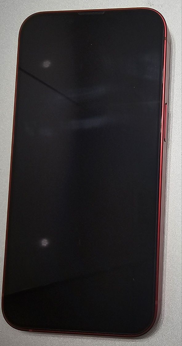iPhone 13 256GB RED