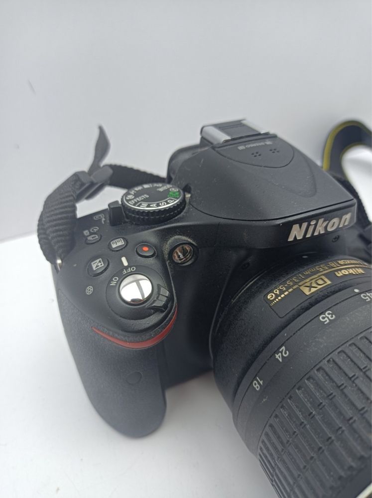 Aparat Nikon D5200 + obiektyw 18-55mm/GW/Wys/Polecam!