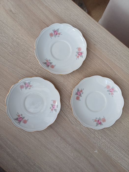 3 podstawki pod filiżanki PRL