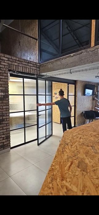 Stalowe drzwi ścianki szklane loftowe industrialne nowoczesna klasyka