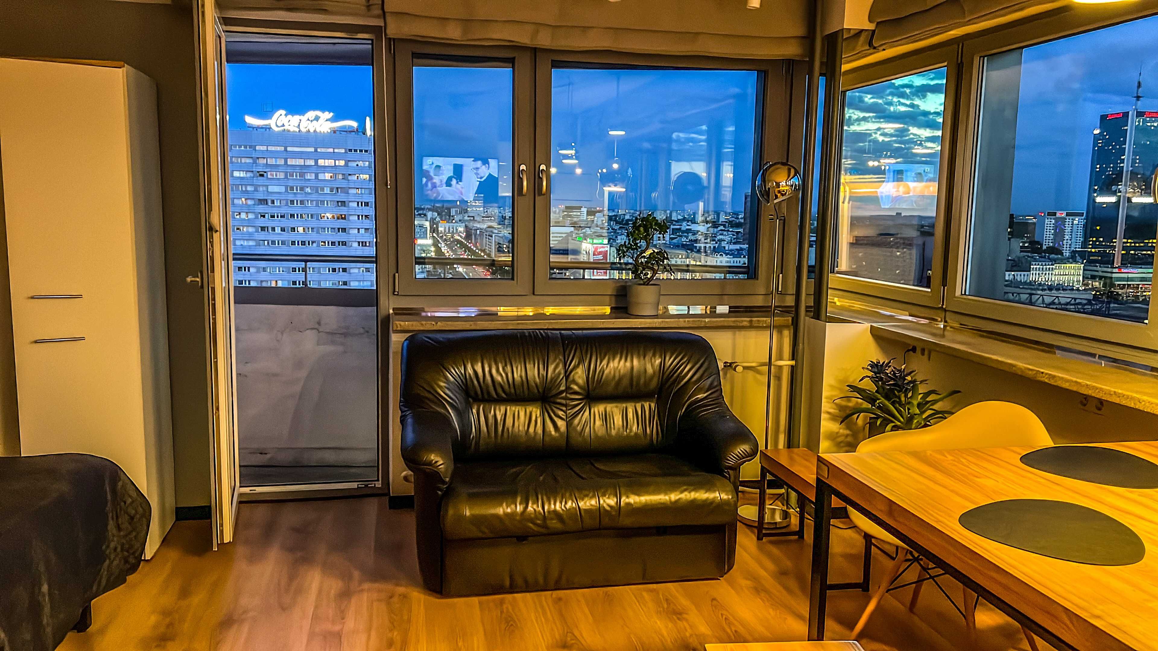 Studio FRANCESCO !! NIESAMOWITY widok !! 19 piętro !! CENTRUM Warszawa