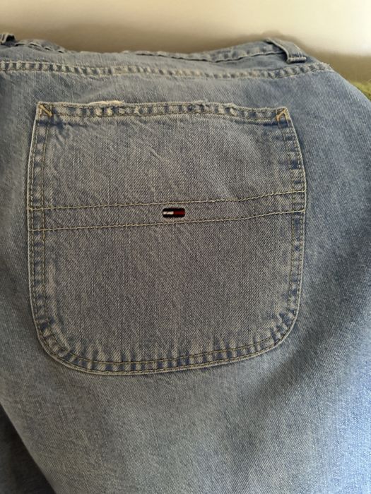 Джинси вкорочені,стильні.