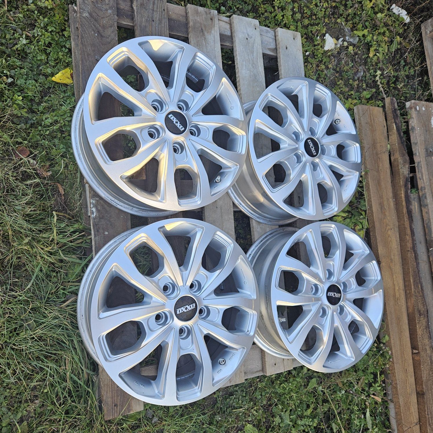 16 5x120 felgi aluminiowe do VW Crafter MAN
