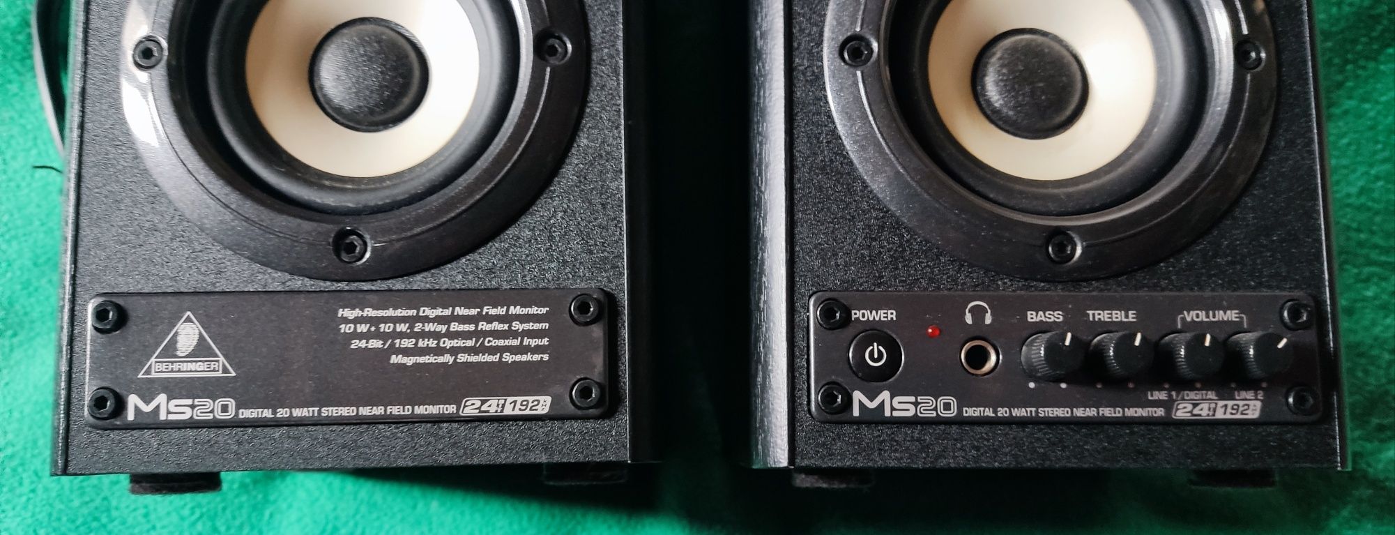 Colunas Activas MS-20 Behringer Como Novas!