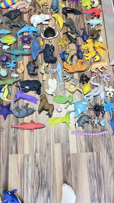 Игрушки морские животные и прочие