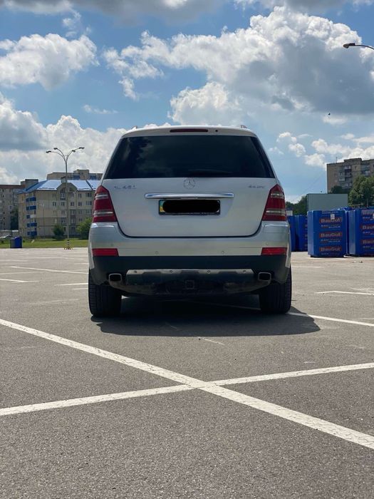 Mercedes benz GL 450 бензин