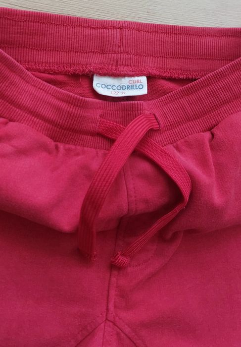 Spodnie dresowe 122 Coccodrillo czerwone jogger