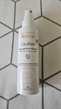 Avene, Osuszający spray/mgielka regenerujący 100 ml, Cicalfate+, Wawer