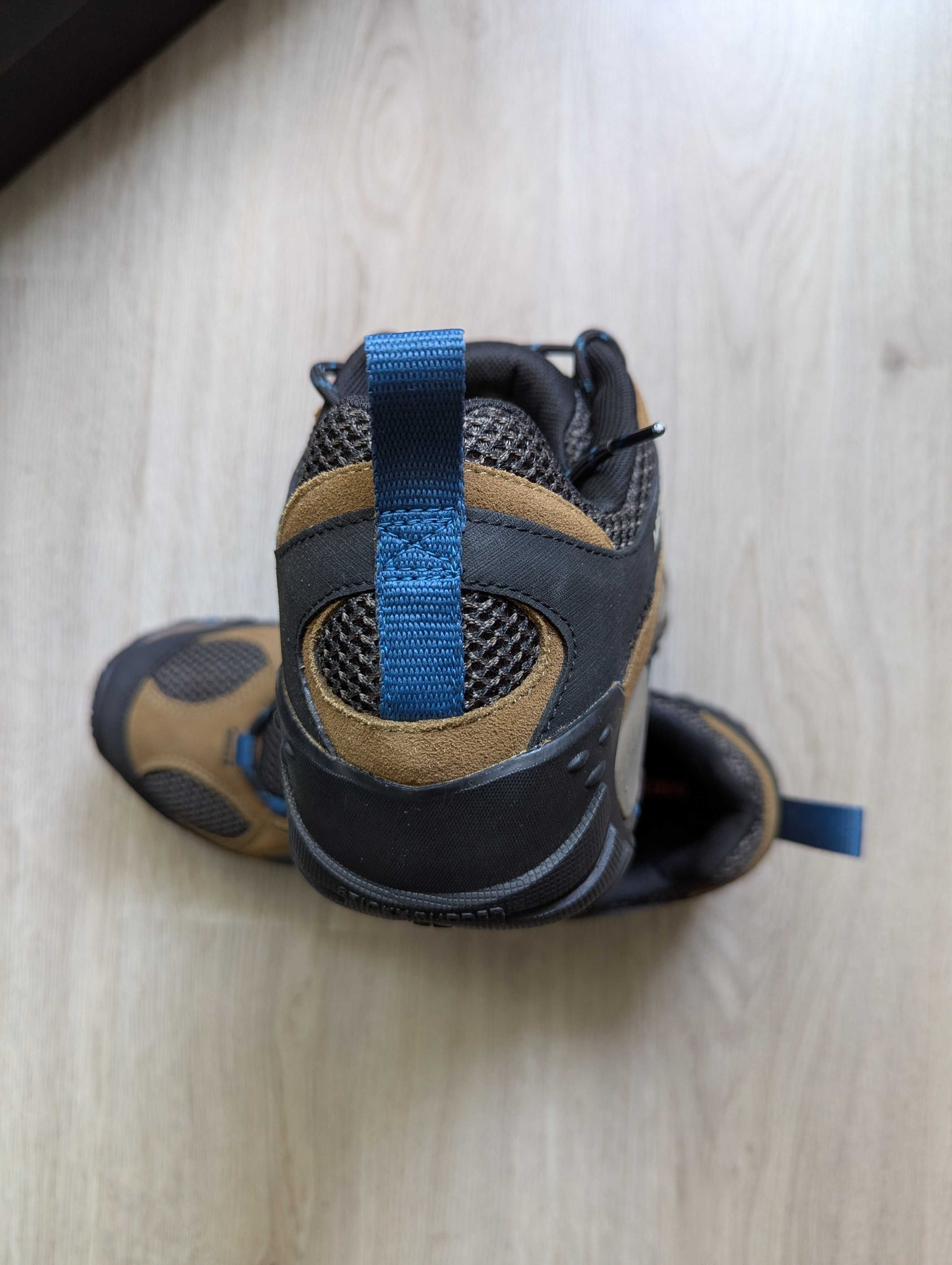 Нові чоловічі кросівки Merrell Yokota 2 (р.42.5). Оригінал.
