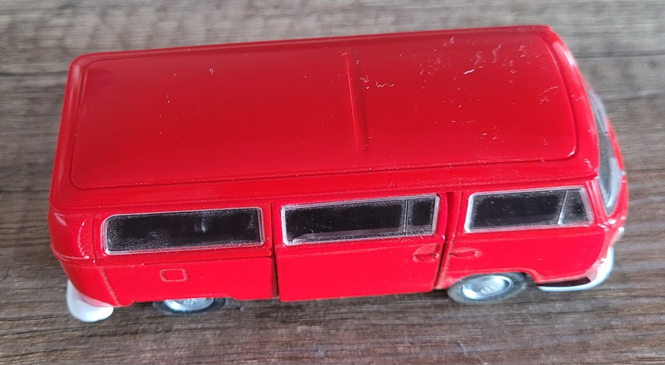 Model VW Transporter 12cm