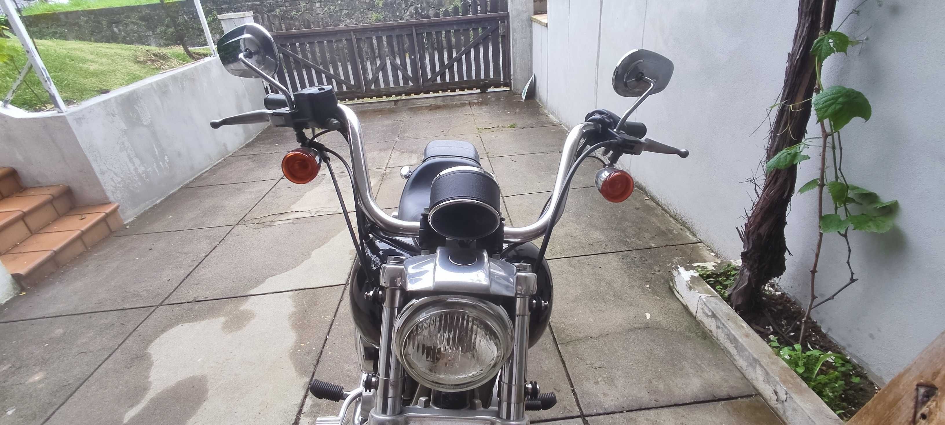 Harley Davidson Dyna Super Glide