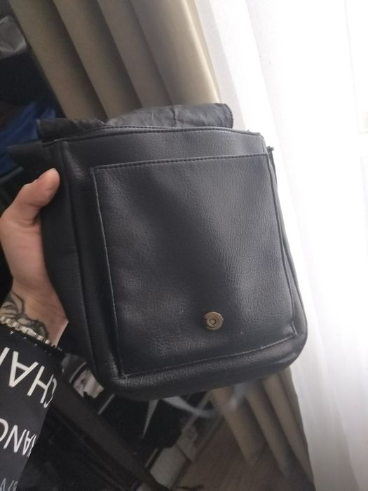 Чёрная мужская Кожаная Барсетка Armani Exchange