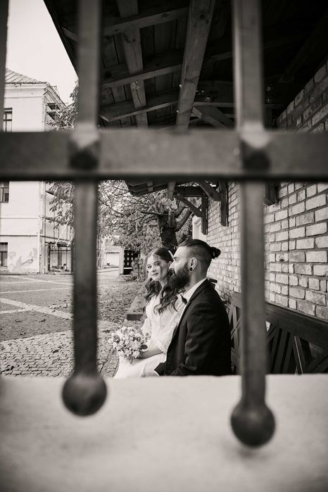 Весільний фотограф та відеограф. Виїжджаю по області.
