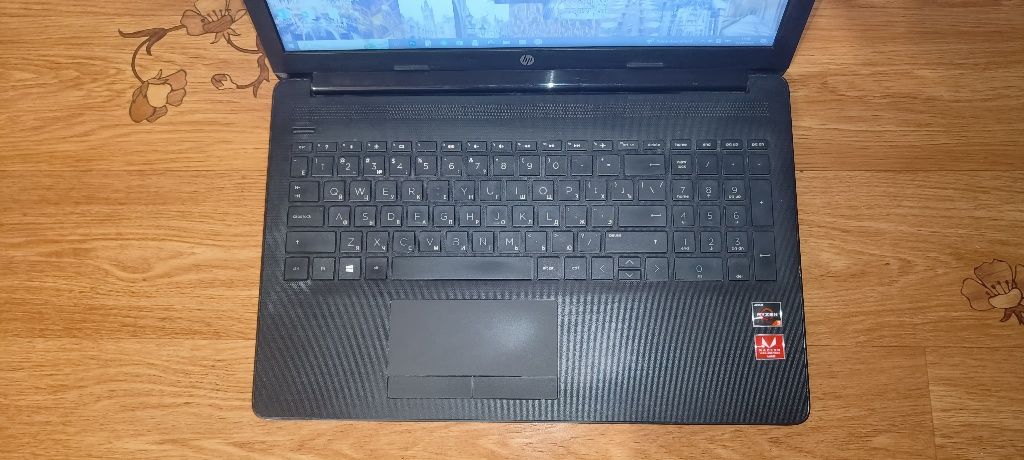 Ноутбук HP AMD Ryzen 3 2200U, 4GB DDR4, SSD 128 Gb, Full HD 1920x1080