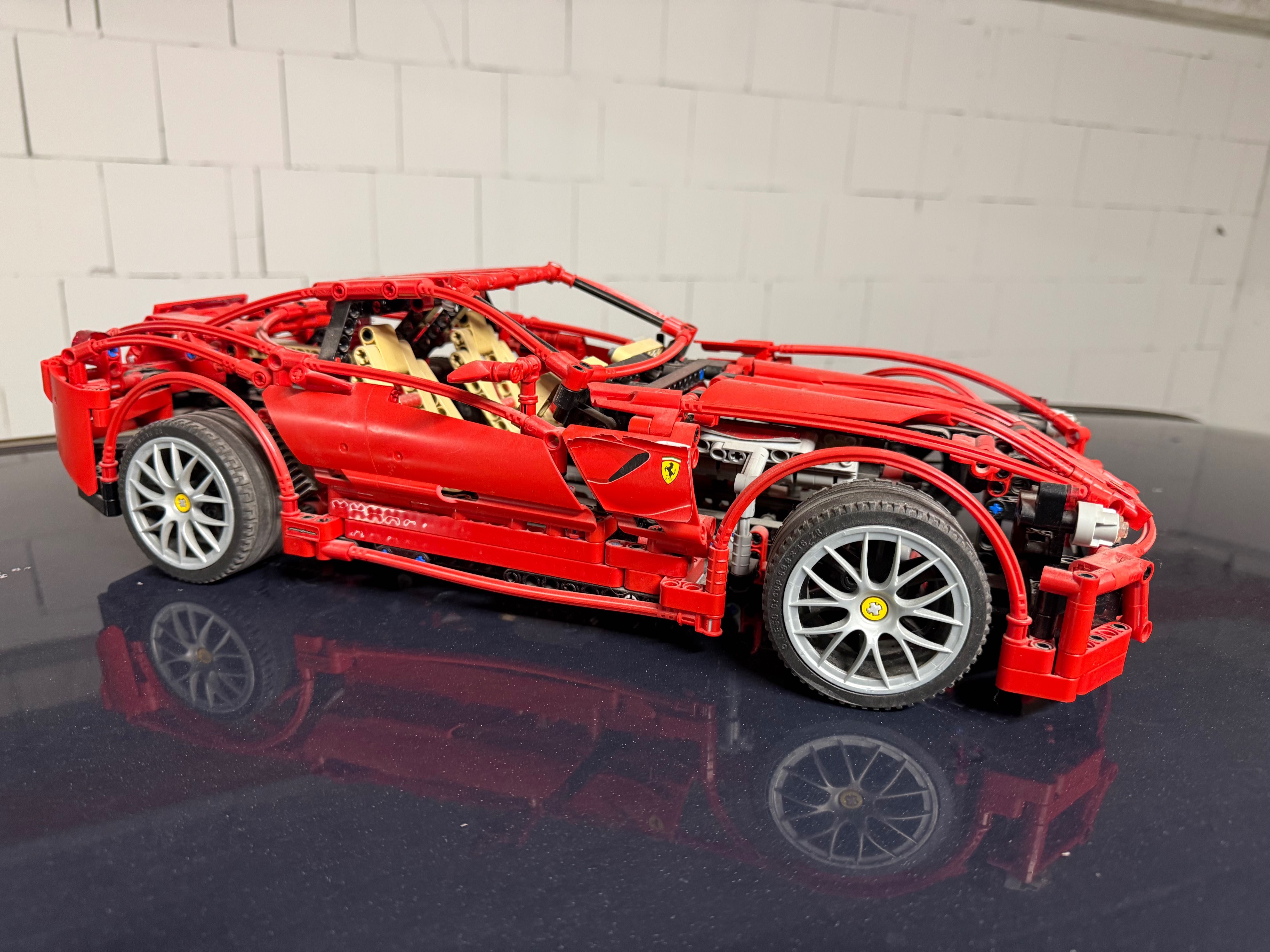 LEGO Racers 8145 Ferrari 599 GTB