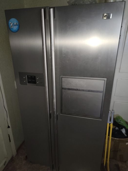 gr-c207wtqa холодильник lg (Не рабочий)