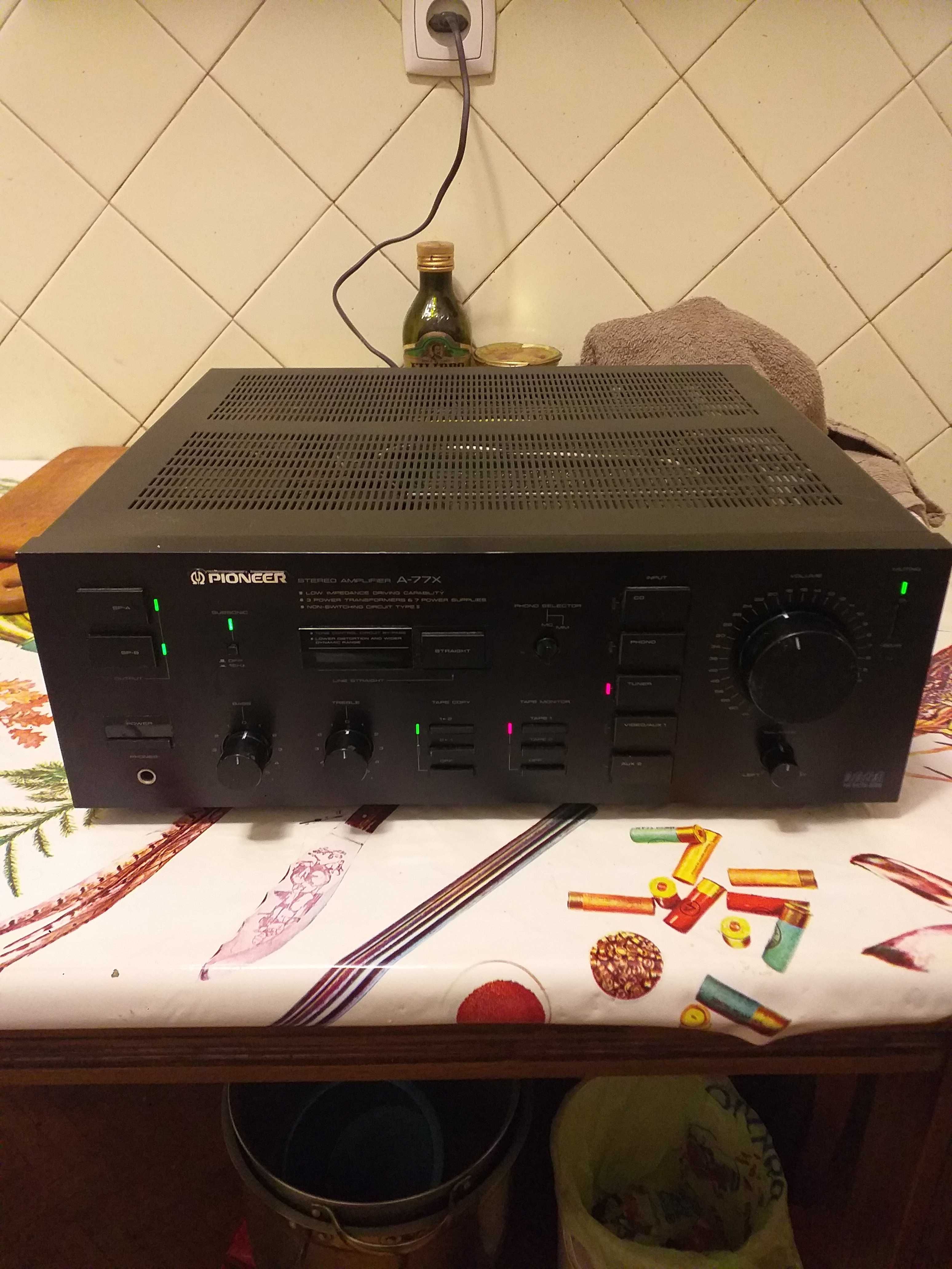 Усилитель ( пидсилювач ) Pioneer A 77 X .