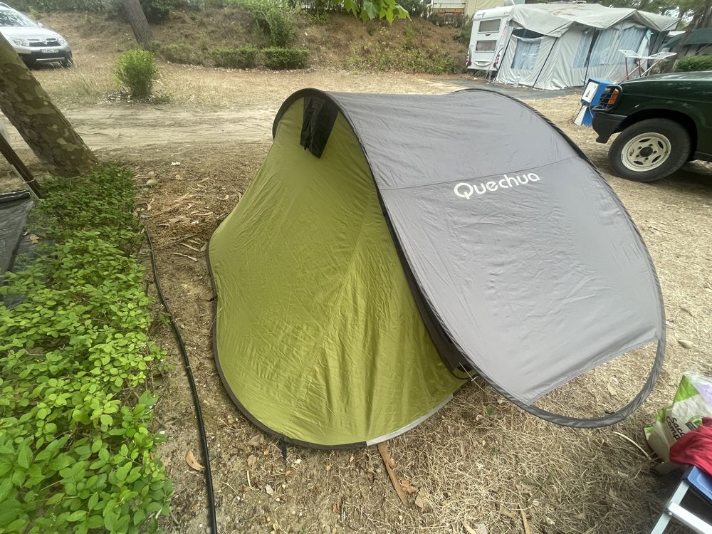 Tenda Quechua 3 pessoas 2sec air cooling