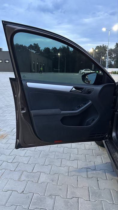 Volkswagen Jetta MK6